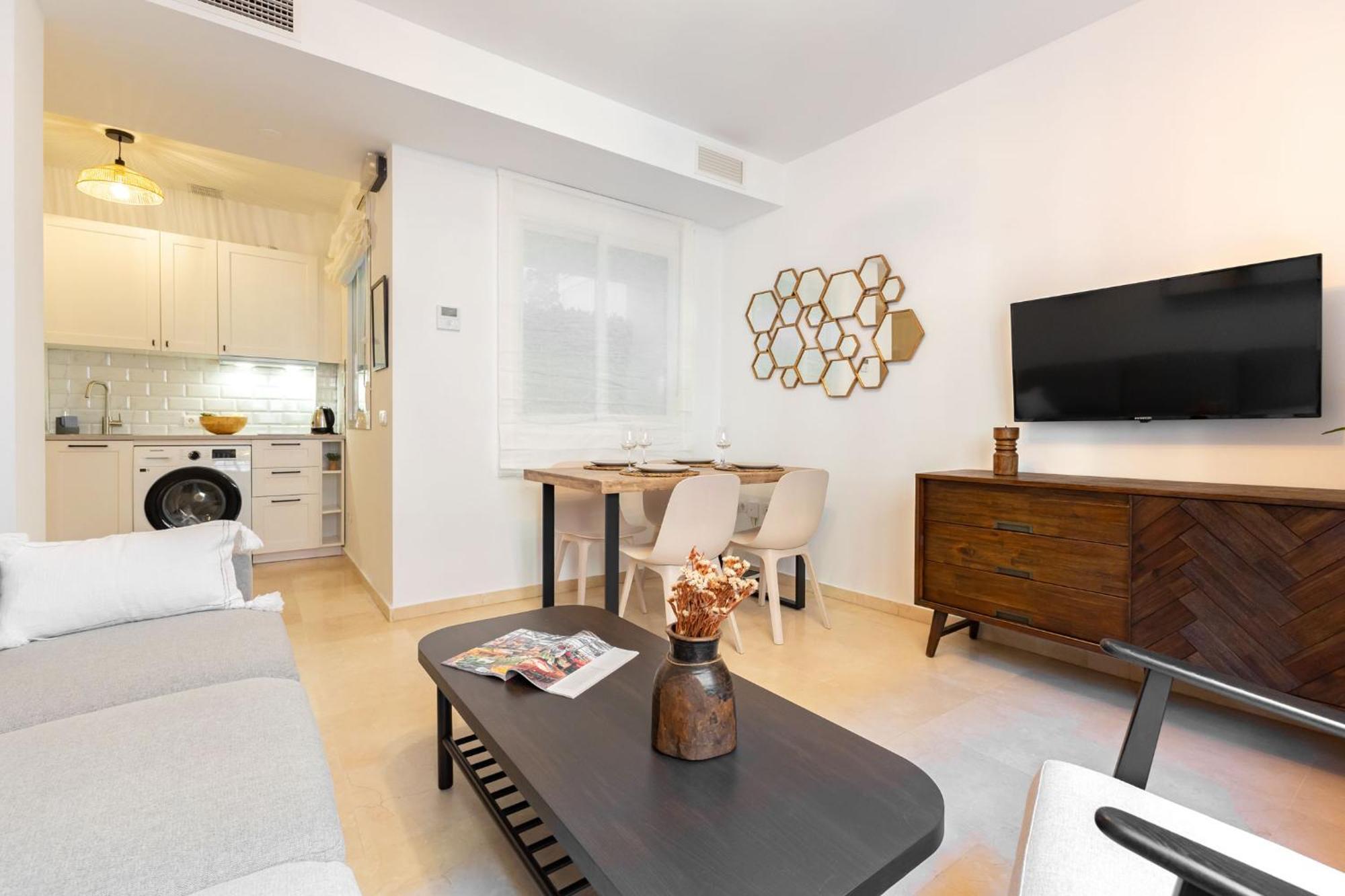 Charming 2 Bedroom At San Marcos Plaza By Ocityzen Appartement Sevilla